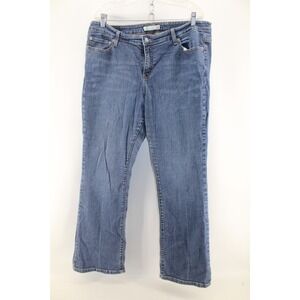 Levi's 590 Jeans Bootcut Blue Jeans Medium‎ Wash, Mid Rise Women's Size 16M